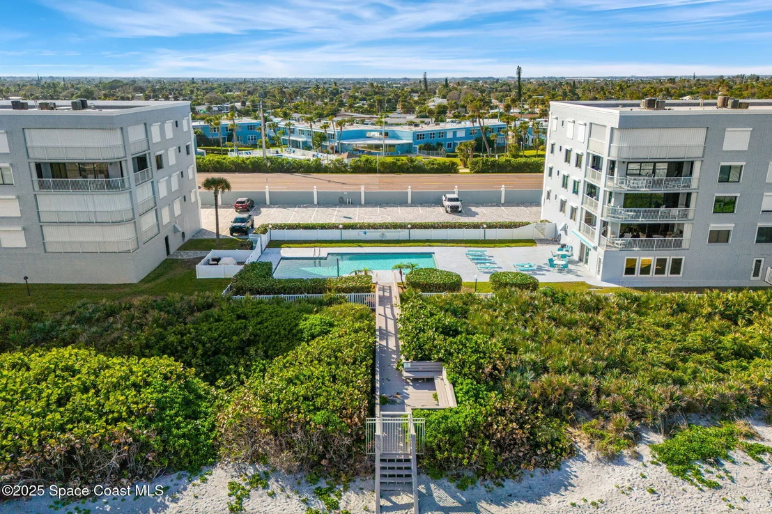 Photo of Unit 511 at 297 Highway A1a Highway