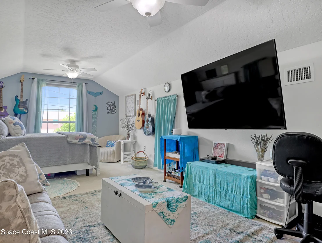 Photo of 5145 Palm Drive