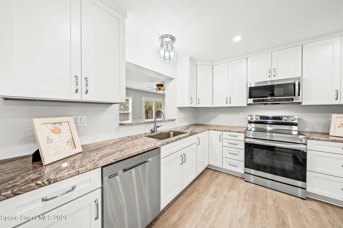Photo of 1255 Seminole Drive