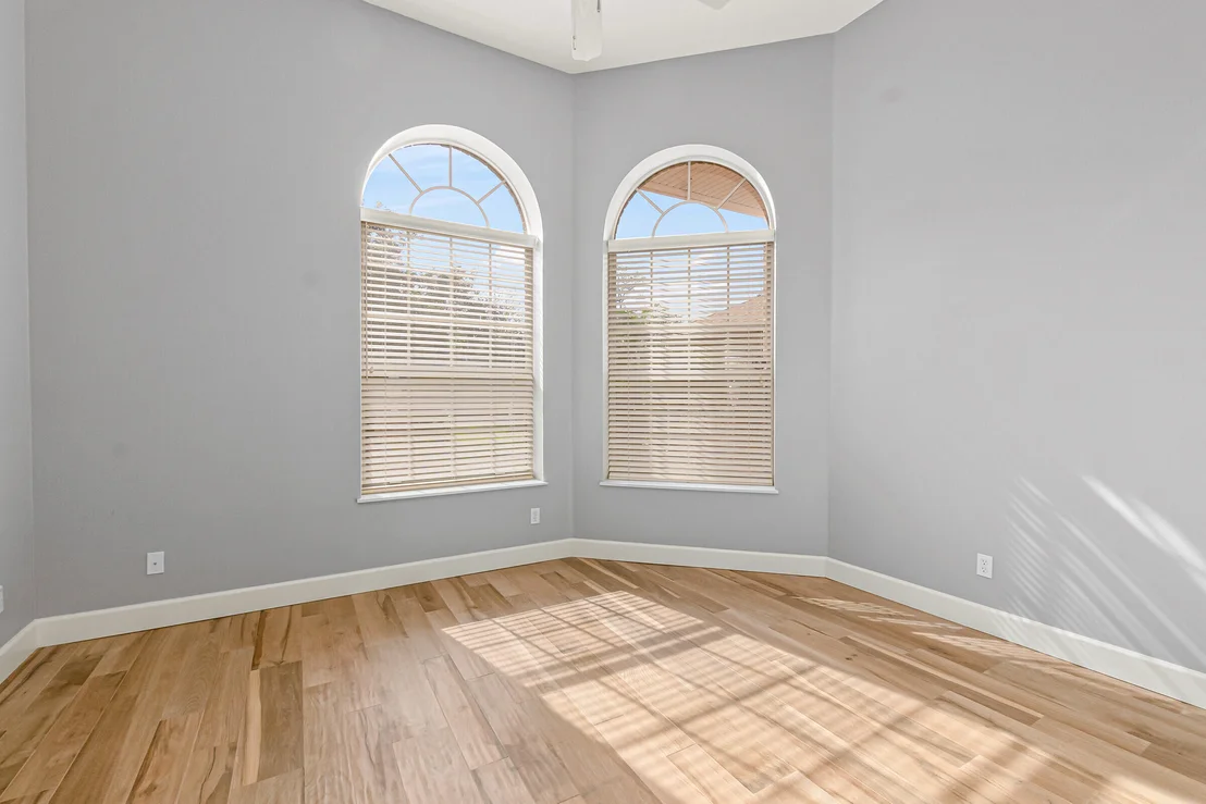 Photo of 4381 Ligustrum Drive