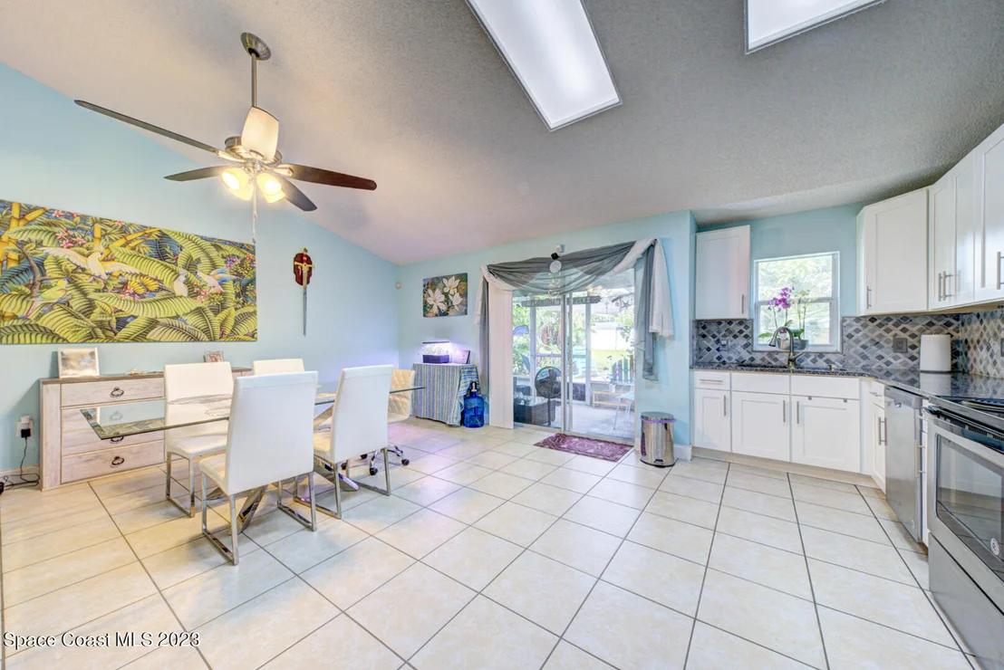 Photo of 3384 Meadowridge Drive