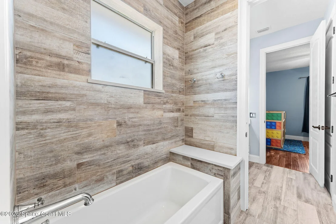 Photo of 241 Waterside Drive