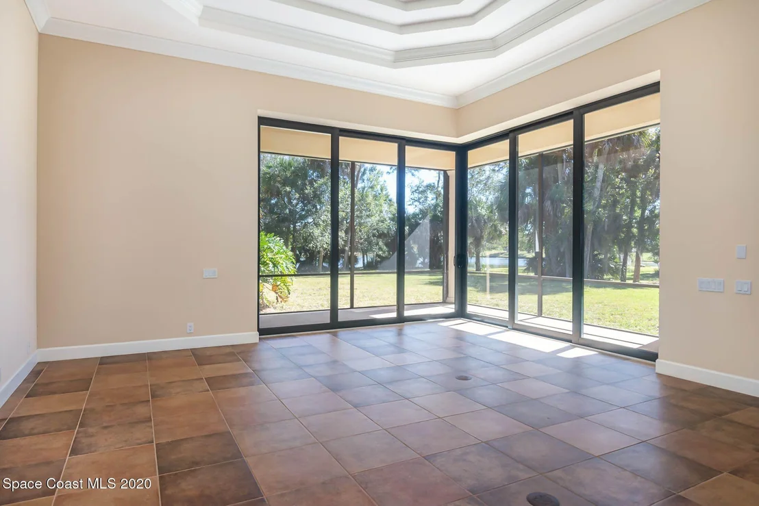 Photo of 4447 Reseda Way