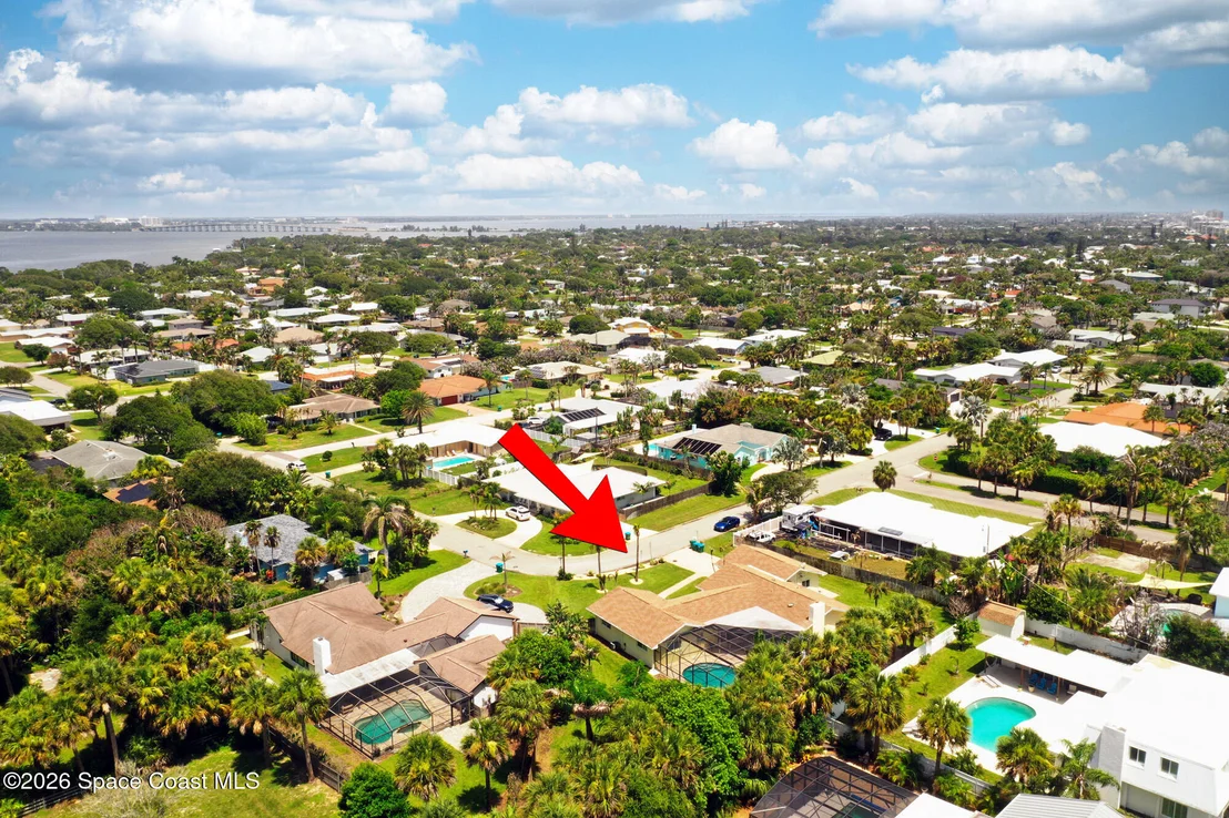Photo of 325 Hibiscus Trail