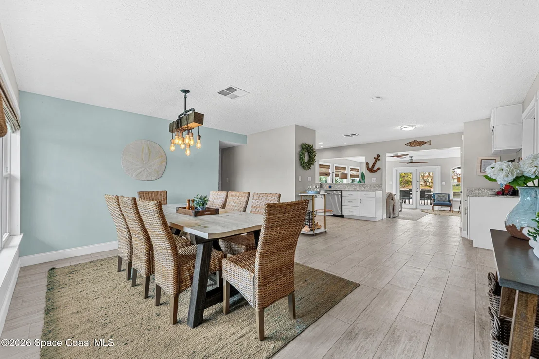Photo of 108 Deleon Road
