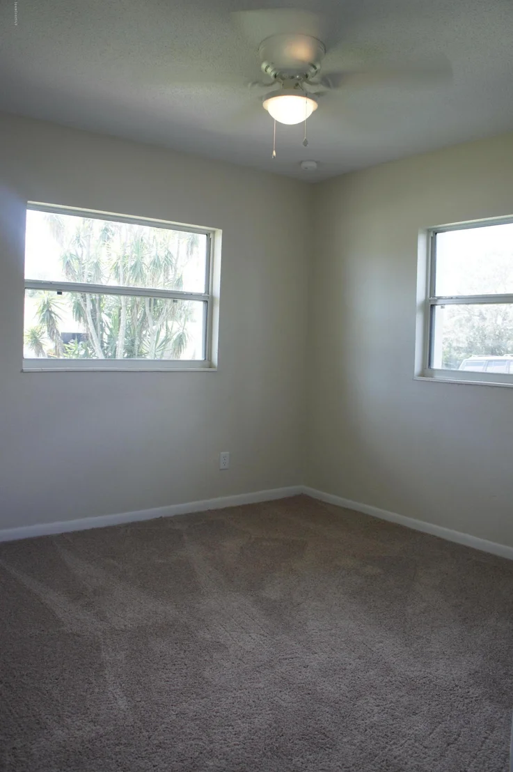 Photo of 308 Amherst Avenue