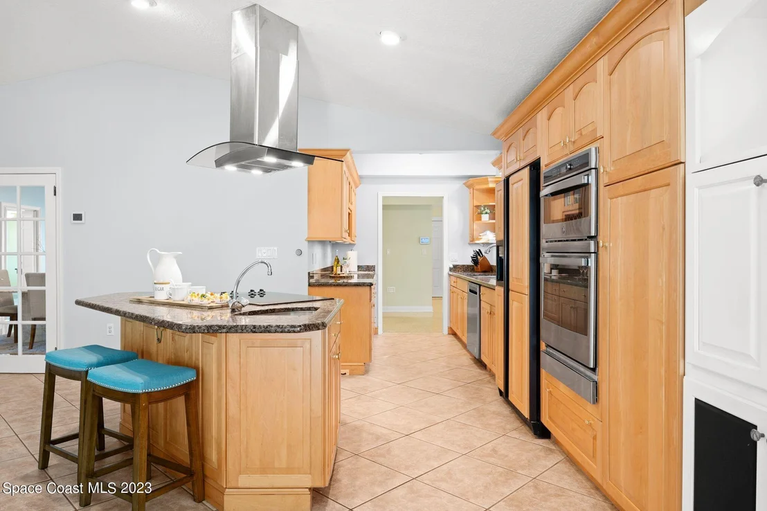 Photo of 1455 Rockledge Drive