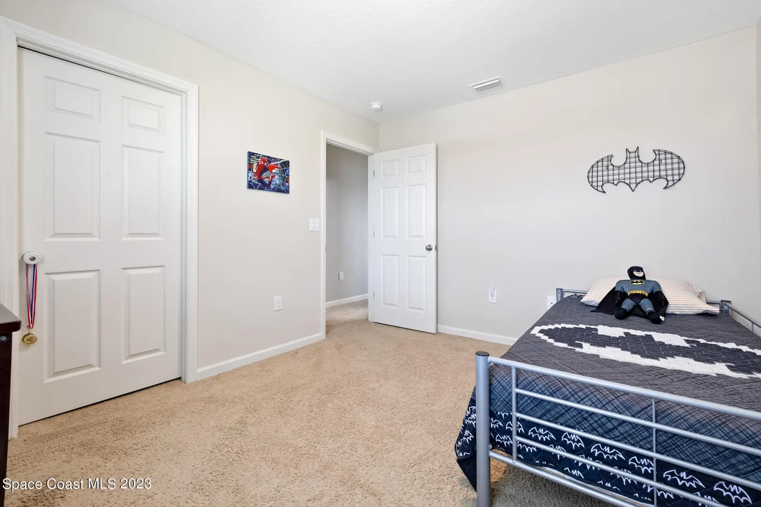 Photo of 4448 Alligator Flag Circle