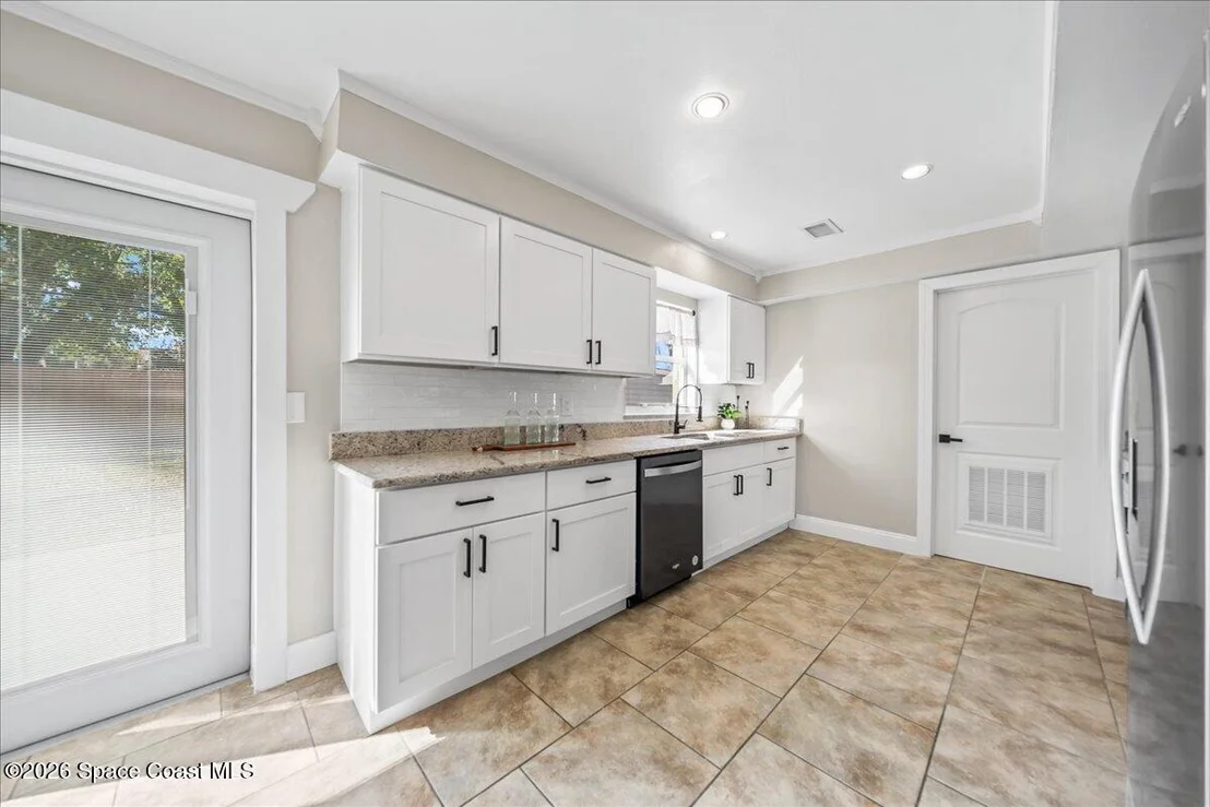 Photo of 937 Brunswick Lane
