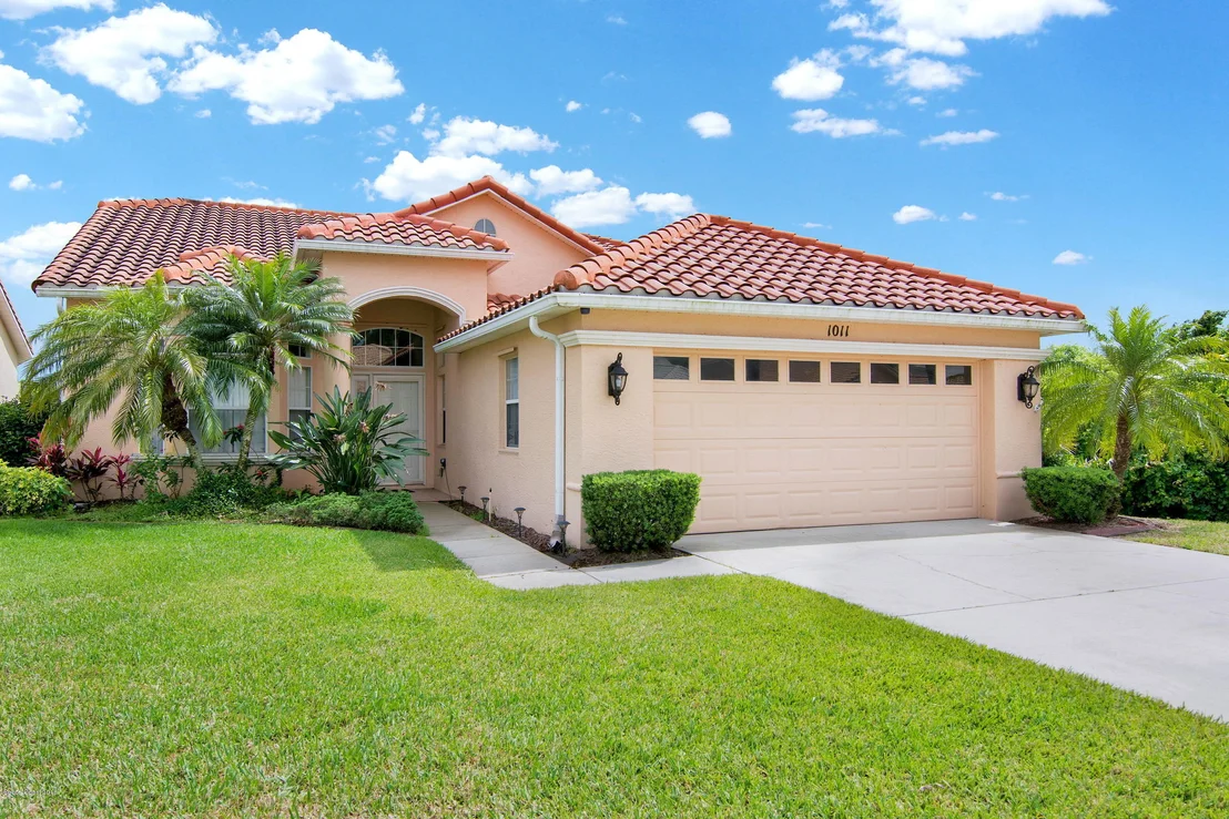 Photo of 1011 Wimbledon Drive