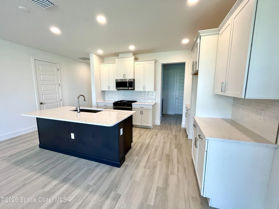 Photo of 3104 Dampier Drive