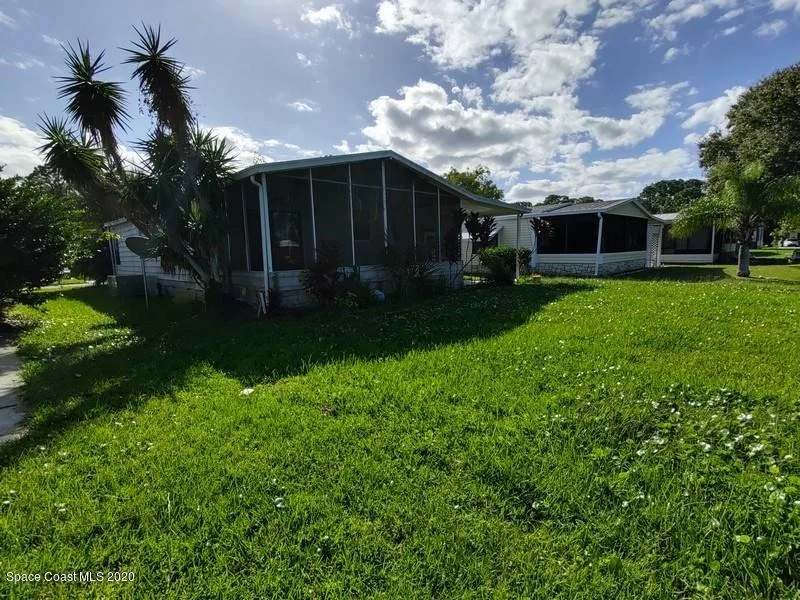 Photo of 4415 Twin Lakes Drive