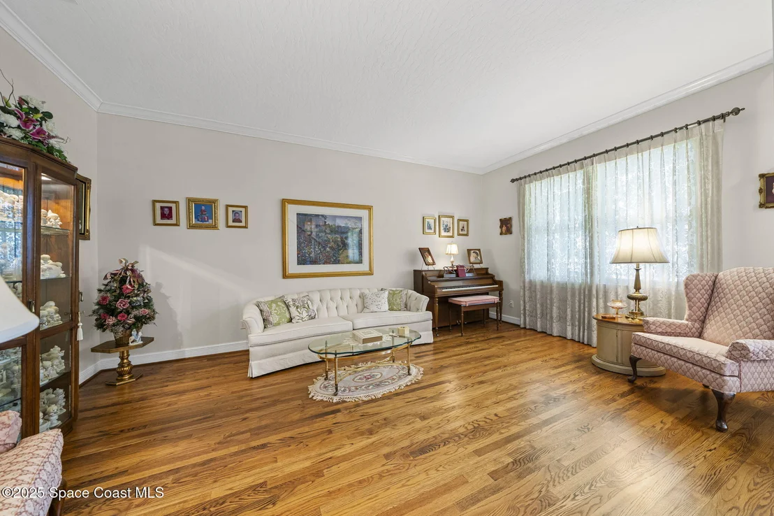 Photo of 1407 Rockledge Drive