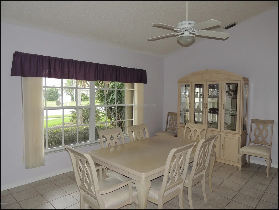 Photo of 970 Tamarind Circle