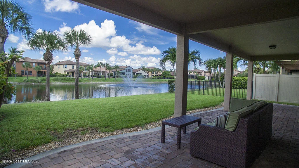 Photo of 718 Monterey Drive