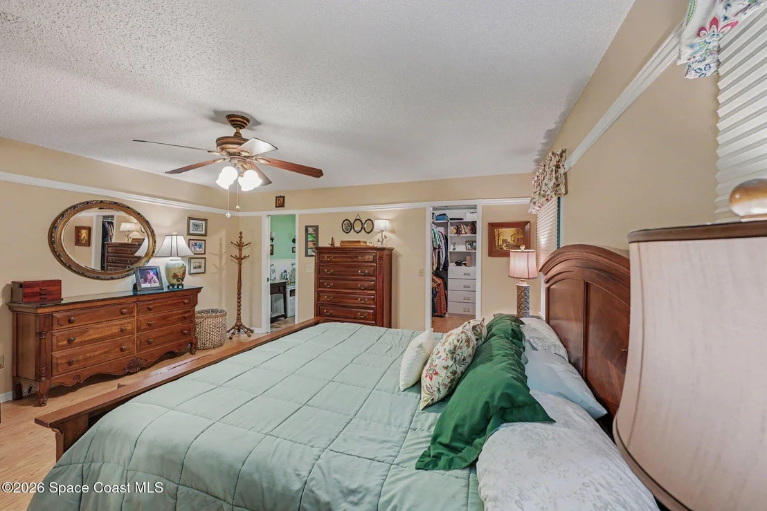 Photo of 1810 Whispering Oaks Circle