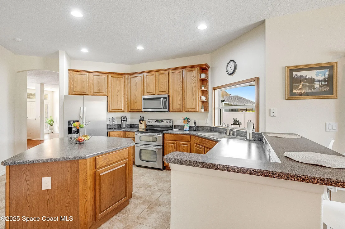 Photo of 1137 Morgan Circle NE