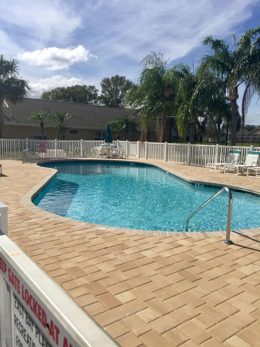 Photo of 3935 Saint Armens Circle