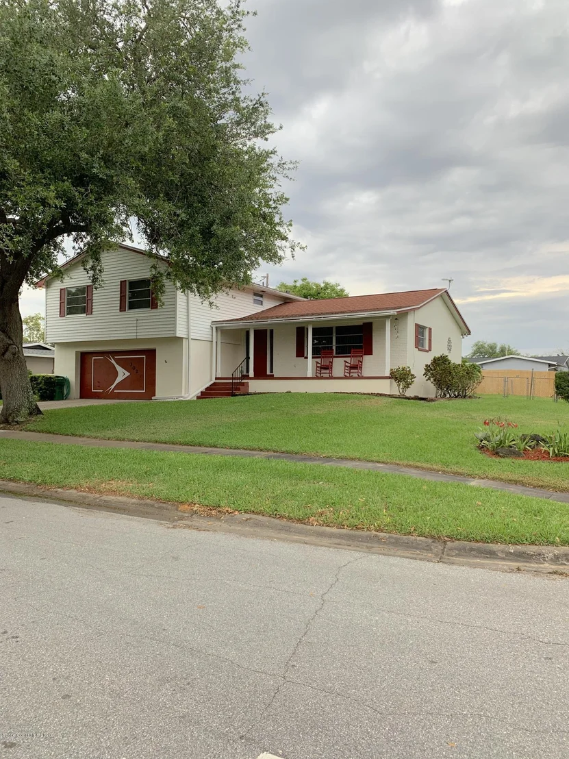 Photo of 302 Glen Ridge Road
