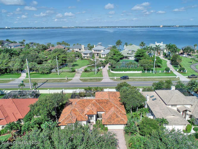 Photo of 821 Peregrine Drive