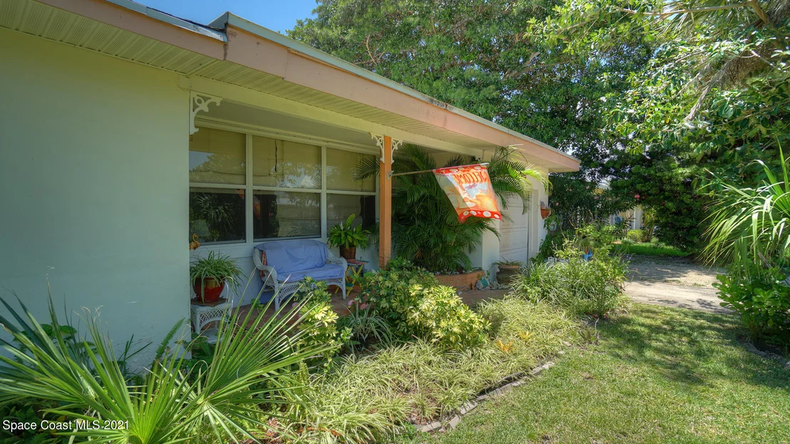 Photo of 196 SE 3rd Street
