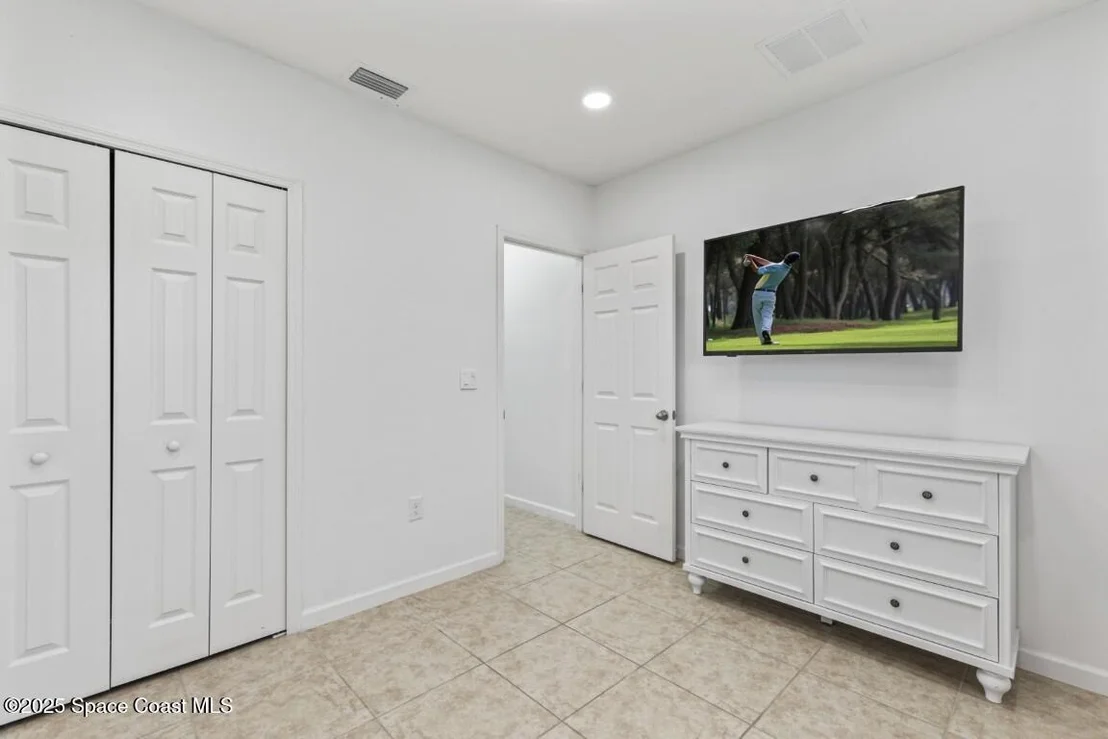 Photo of 1071 Dillard Drive SE
