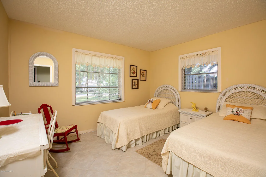Photo of 702 Banyan Road