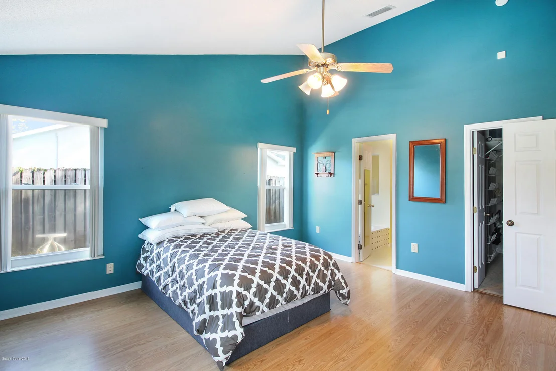 Photo of 922 Jamestown Drive