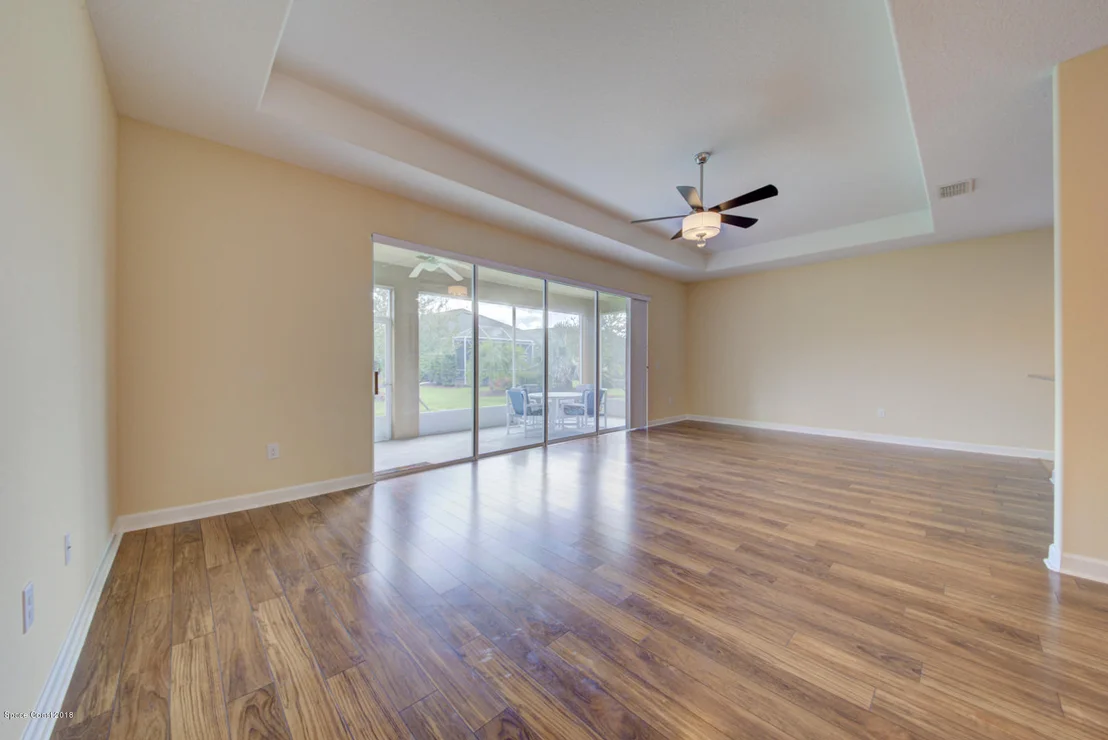 Photo of 6763 Newhall Lane