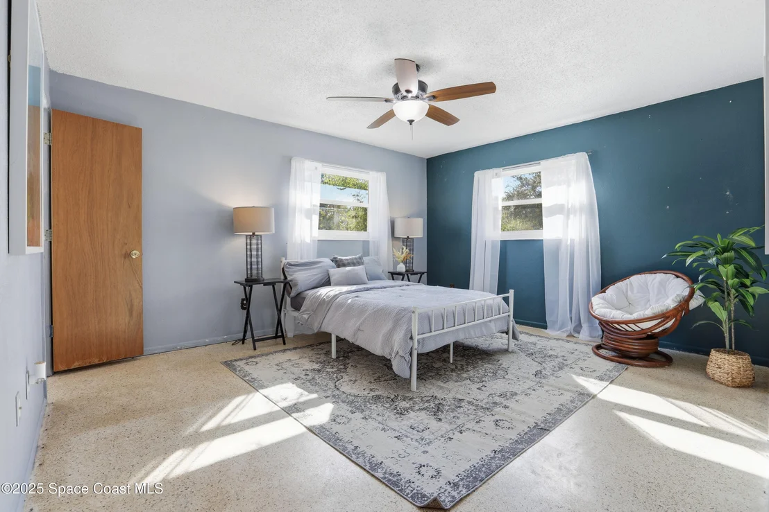 Photo of 3929 Burkholm Road
