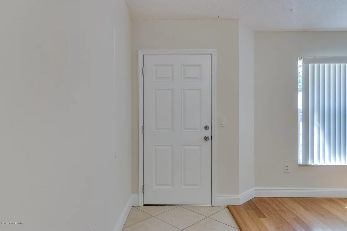 Photo of 866 Pine Wood Avenue