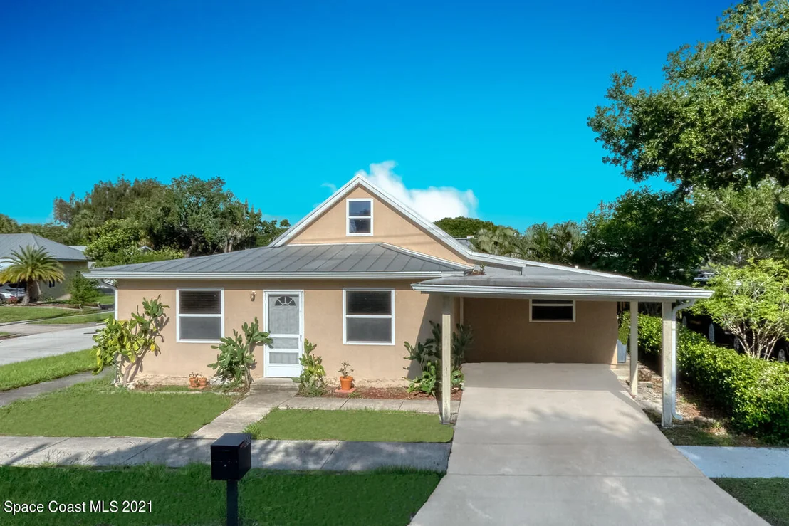 Photo of 1808 Oak Street