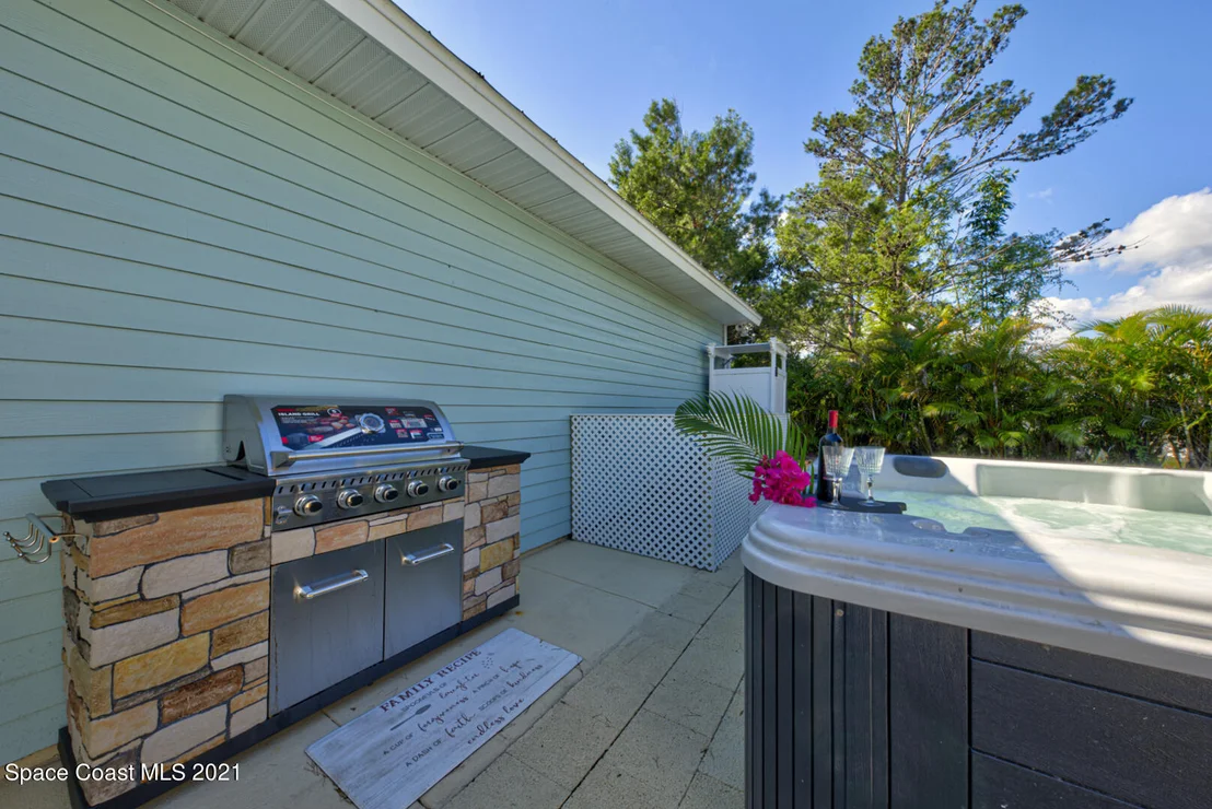 Photo of 2051 Rockledge Drive