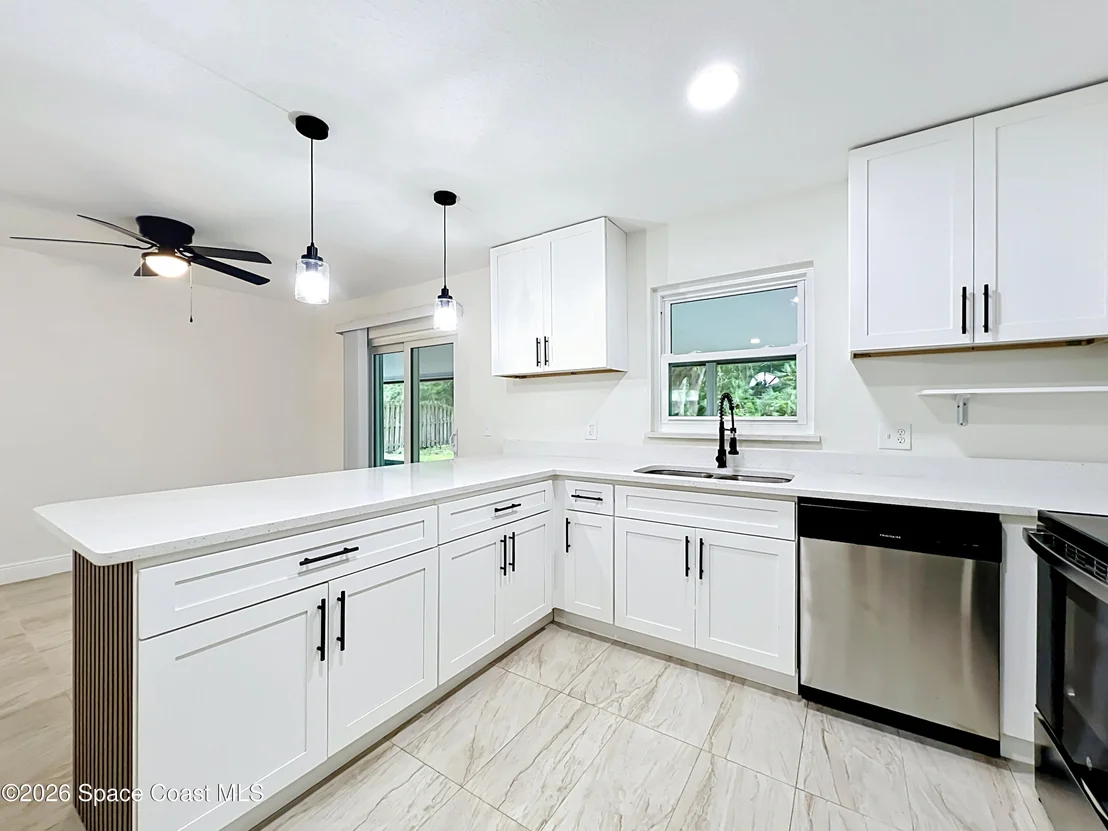 Photo of 2607 Wright Avenue