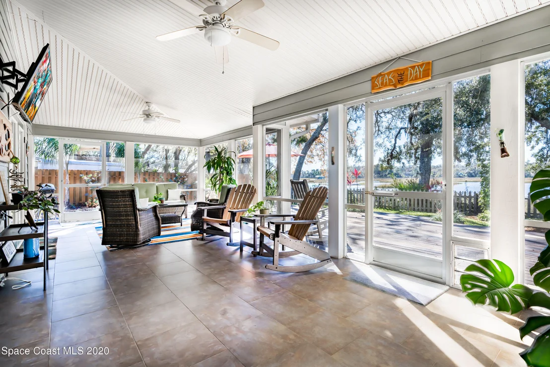 Photo of 1732 Hammock Circle W