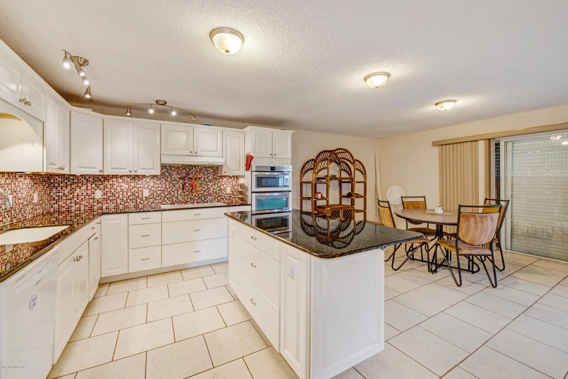 Photo of 2814 Cameron Street