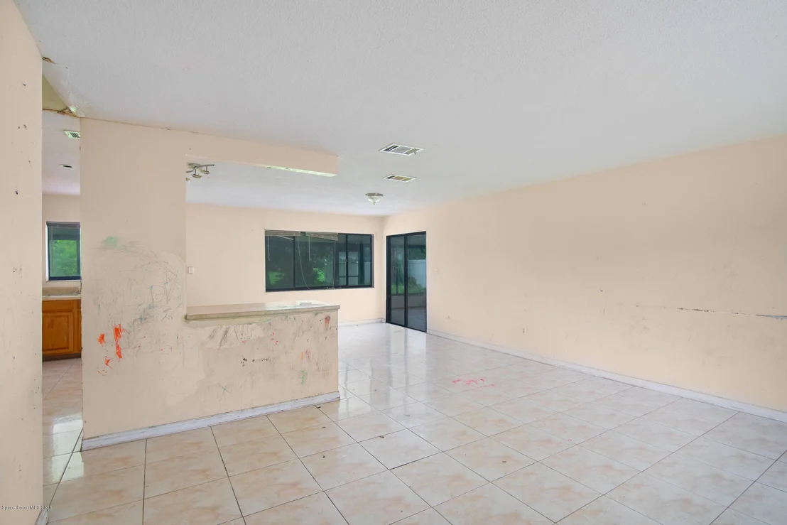 Photo of 1538 Creel Road NE