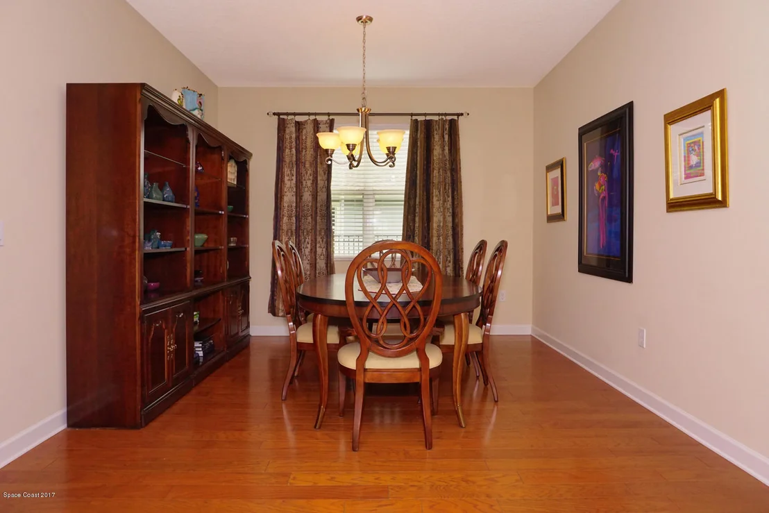 Photo of 6122 Goleta Circle