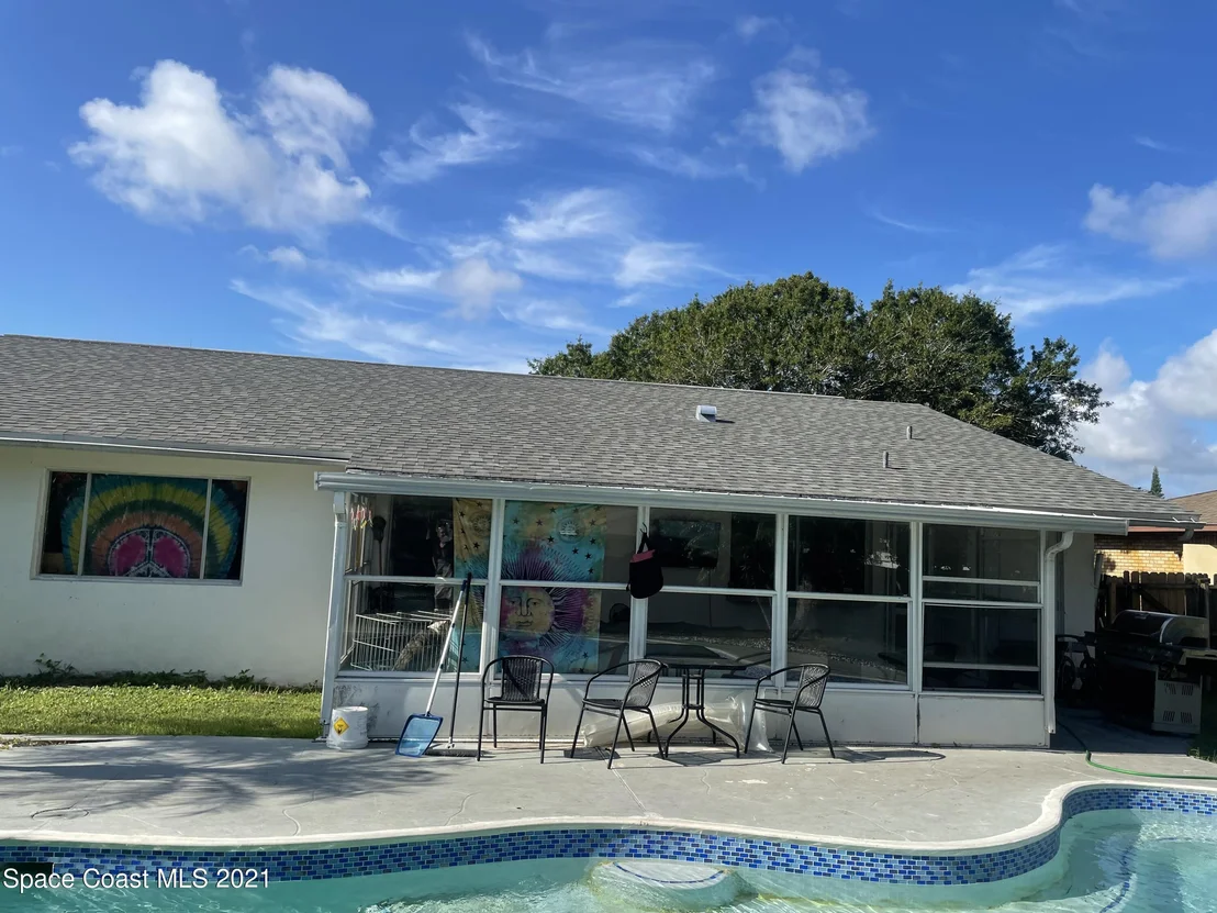 Photo of 1763 Fallon Boulevard NE