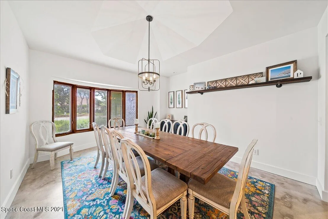 Photo of 629 Hummingbird Drive