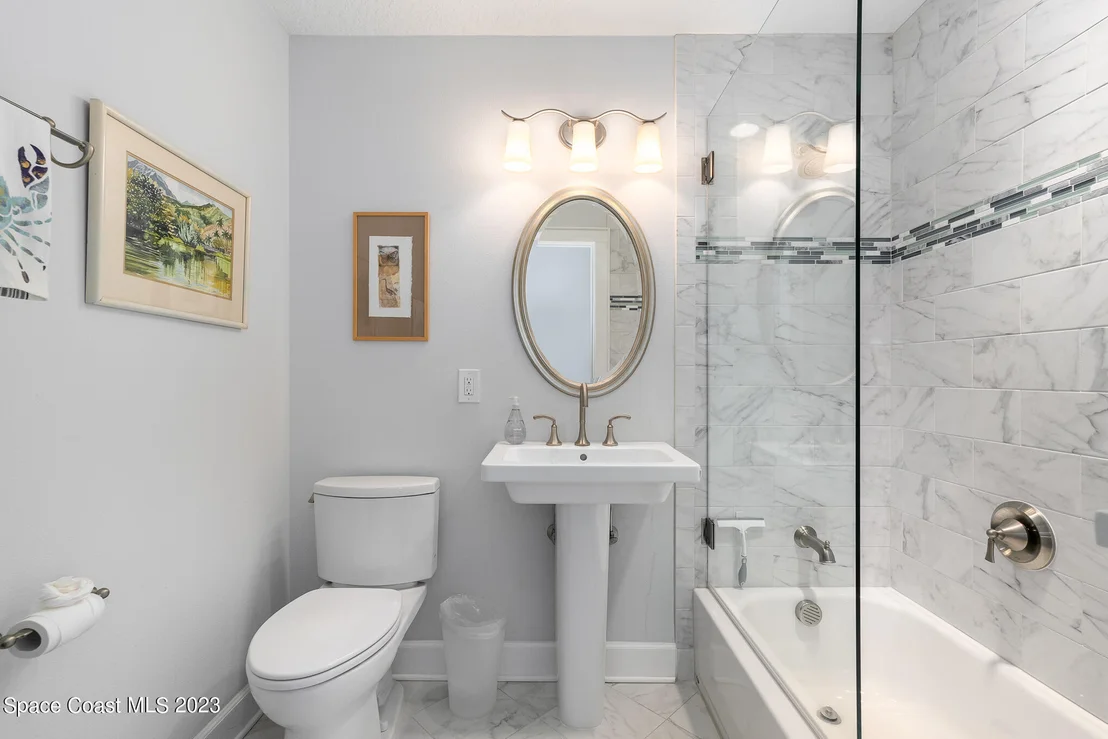 Photo of 413 N Indian River Drive