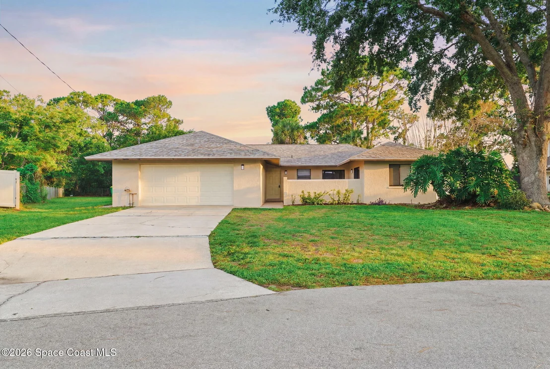 Photo of 5540 Carrick Road