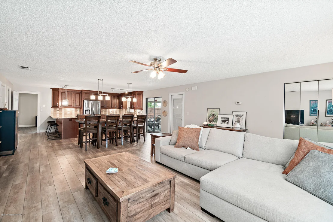 Photo of 459 Arabella Lane