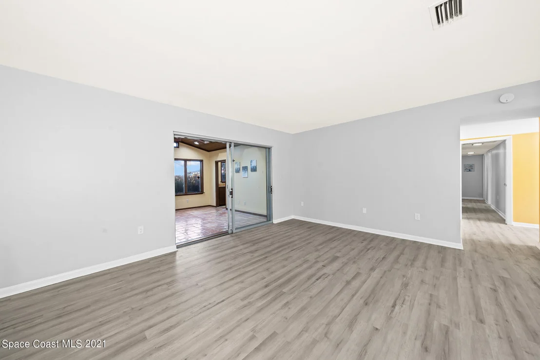 Photo of 580 Watson Drive