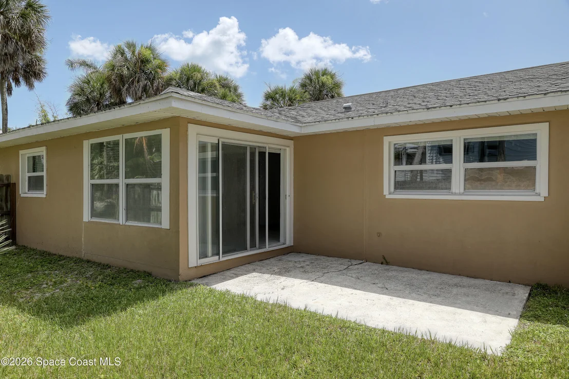 Photo of 215 Pelican Drive