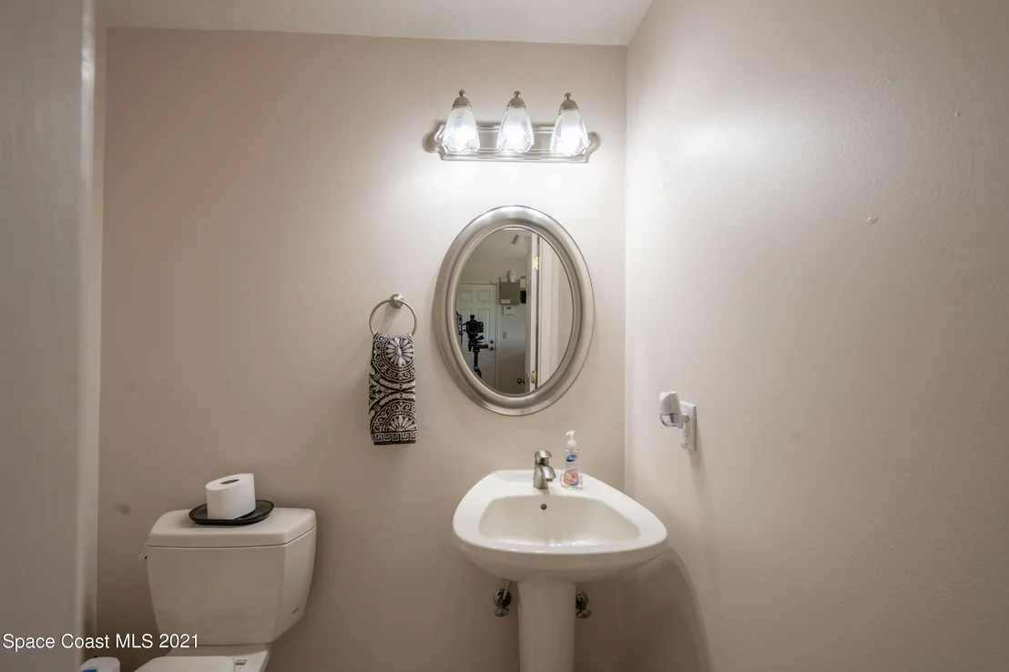 Photo of 5705 Highway 1