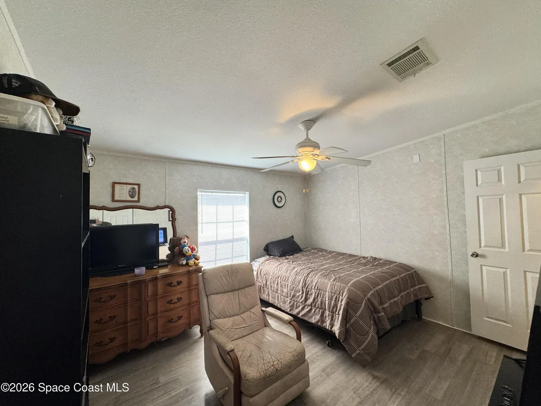 Photo of 835 Vireo Drive