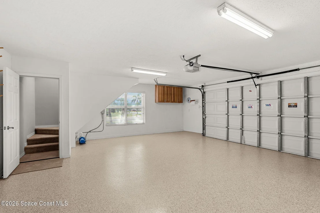 Photo of 327 Island Drive