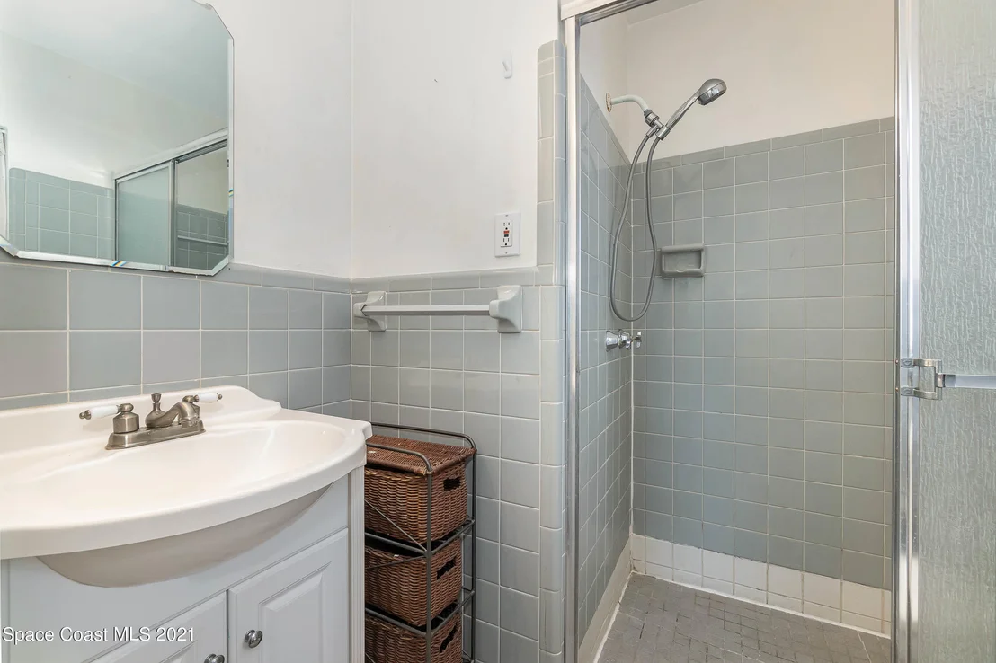 Photo of 108 S Indian Circle