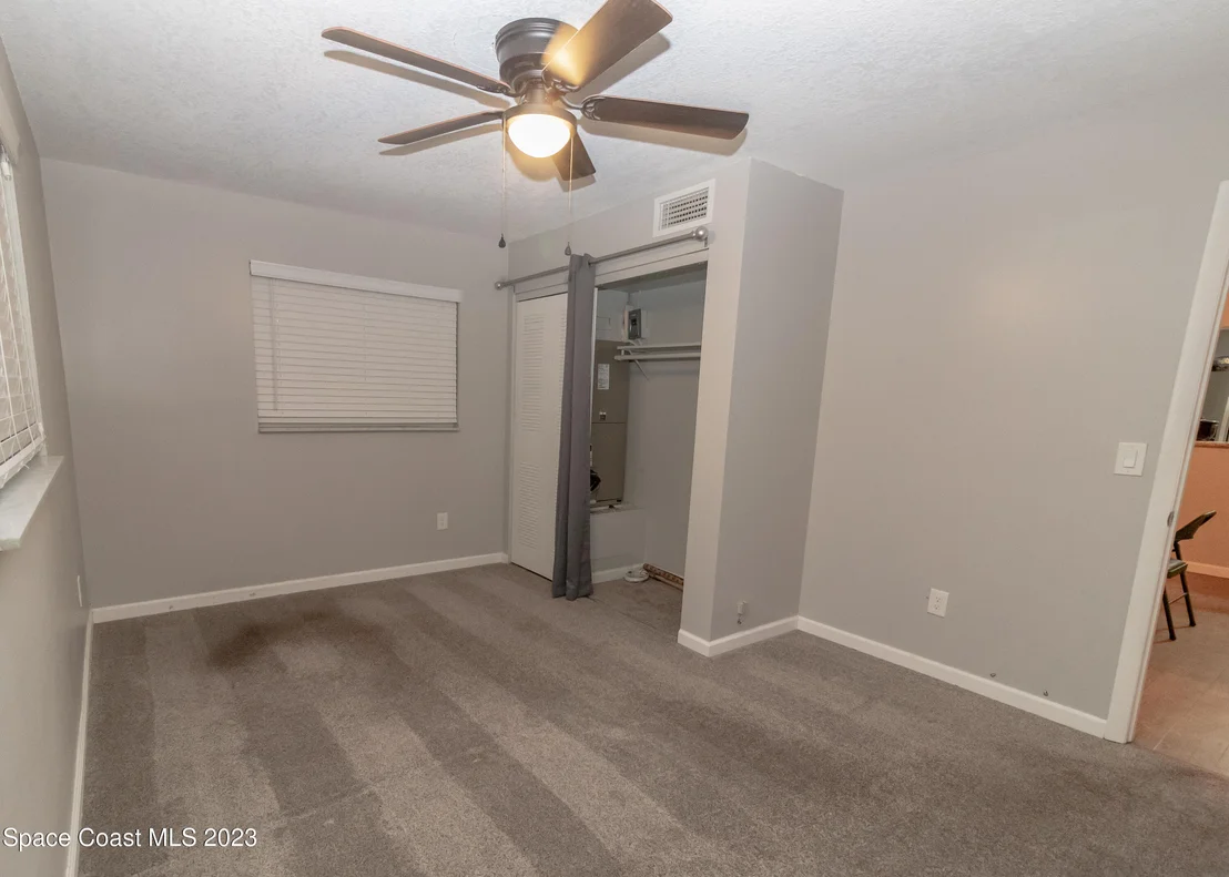 Photo of 800 Mark David Boulevard